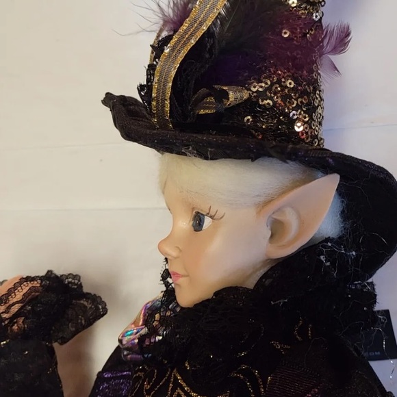 28" Halloween Elf Doll Mantel Shelf Decor Black & Gold Sequin Hat Nicole Miller - Picture 5 of 10